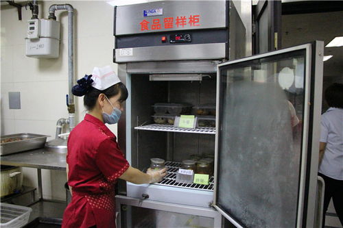 煤电实业公司 为夏季食品安全筑牢防火墙
